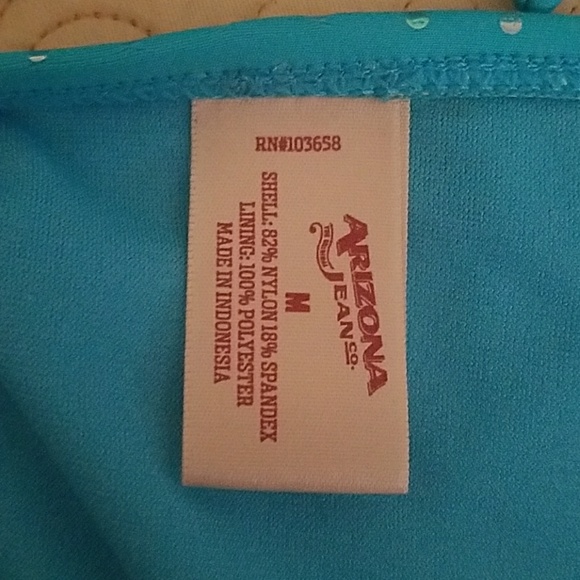 New bikini - Picture 2 of 3